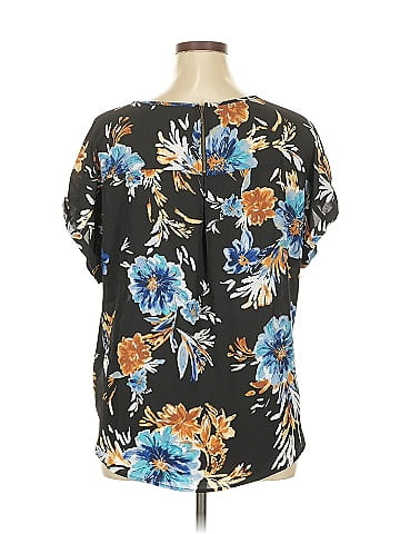 Maurices Short Sleeve Blouse (view 2)