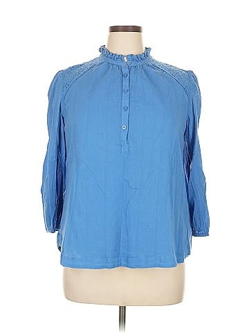 Crown & Ivy 3/4 Sleeve Blouse (view 1)