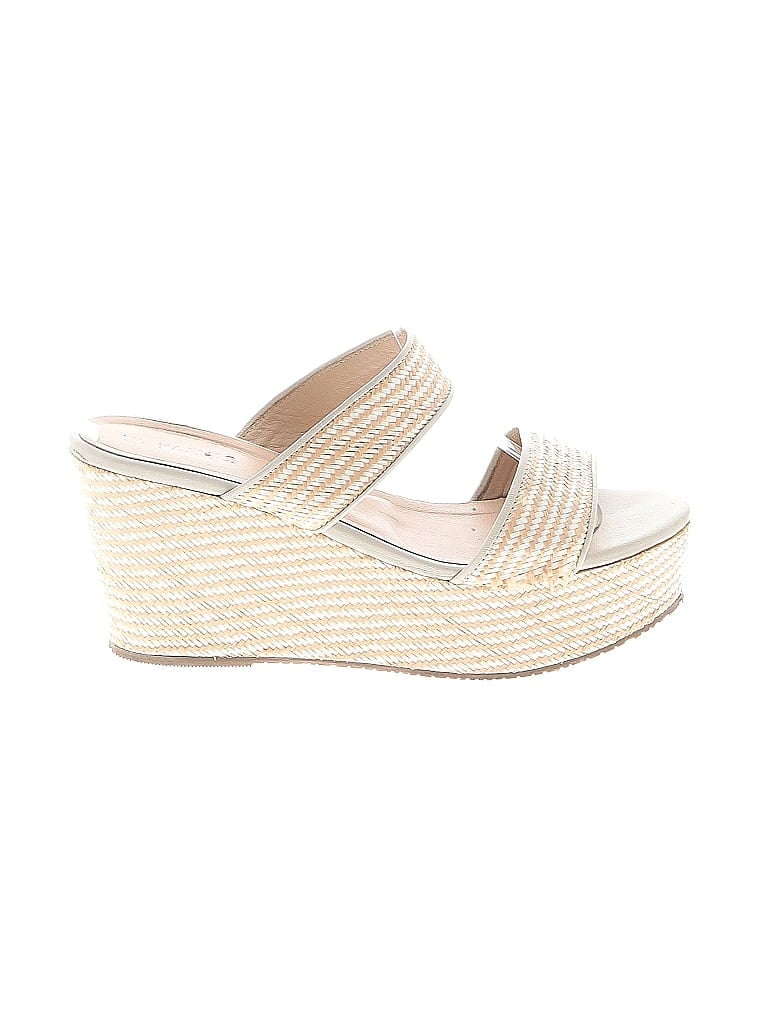 Pre-owned Kaanas Wedges In Brown