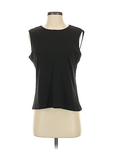 Karen Scott Sleeveless T-Shirt (view 1)