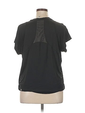 all in motion Short Sleeve Top (view 2)
