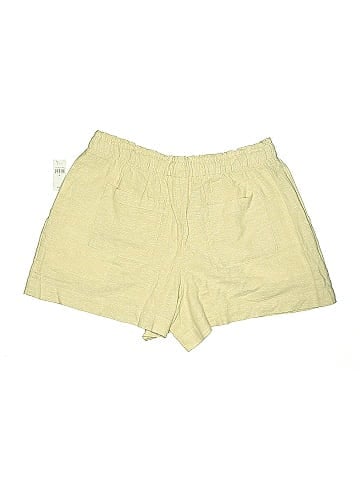 Gap Shorts (view 2)