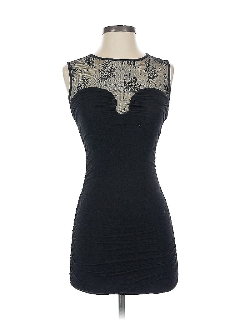 Pre-owned Guess Cocktail Dress In Black
