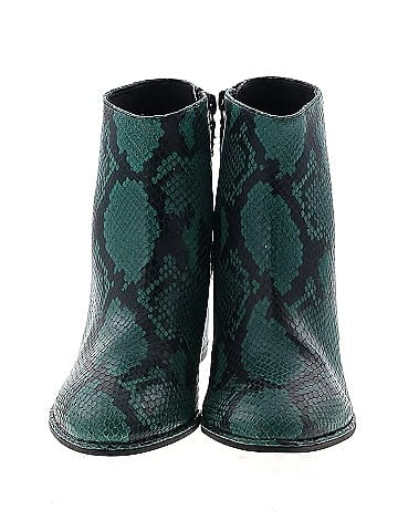 Stuart Weitzman Ankle Boots (view 2)