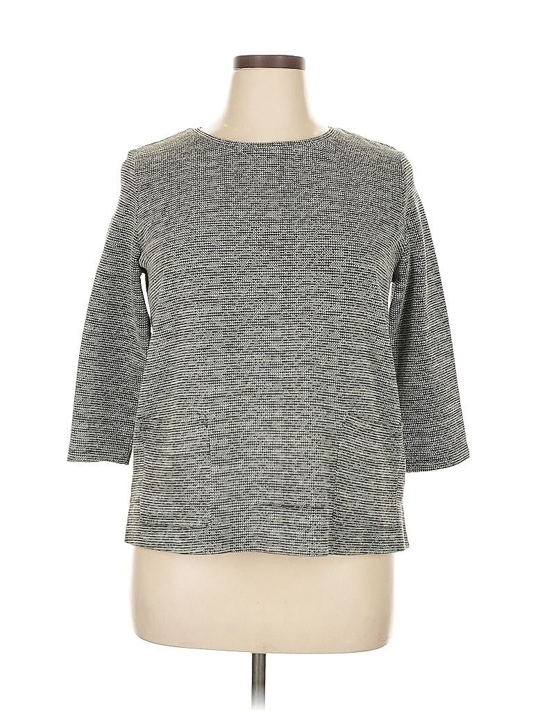 Click to view more detailed imagery on our partner's website Pre-owned Tahari Pullover Sweater In Gray