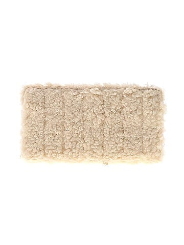 Universal Thread Wristlet (view 2)