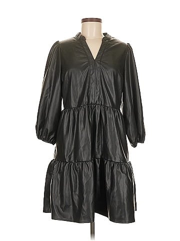 Crown & Ivy Casual Dress (view 1)