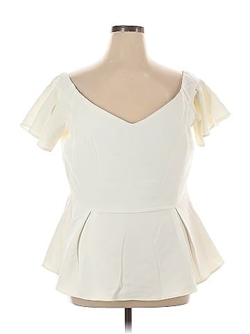 City Chic Short Sleeve Top (view 1)