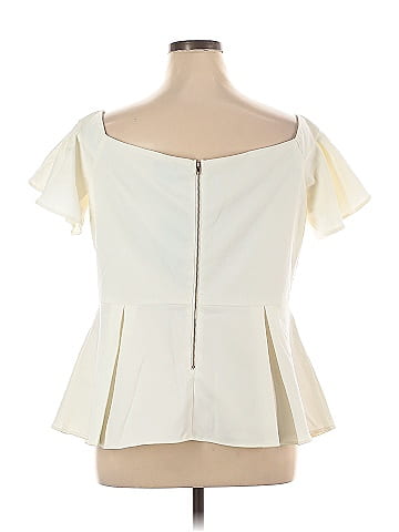 City Chic Short Sleeve Top (view 2)