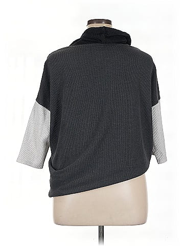 Calvin Klein Performance 3/4 Sleeve T-Shirt (view 2)