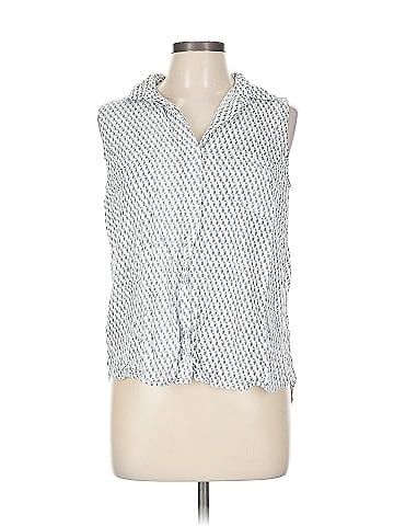 Velvet Heart Sleeveless Button-Down Shirt (view 1)