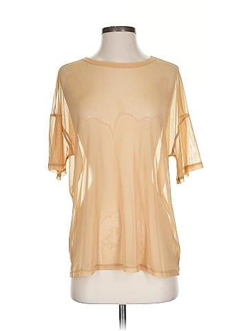 Fashion Nova Short Sleeve T-Shirt (view 1)