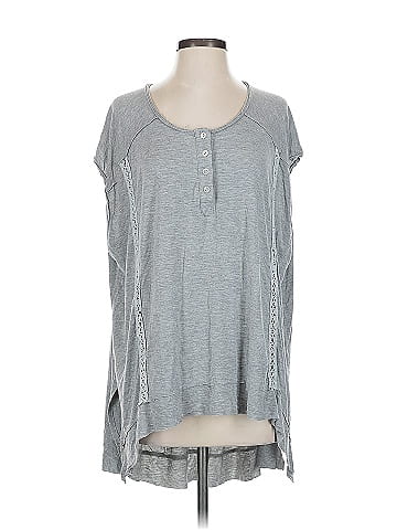 VICI Short Sleeve Top (view 1)
