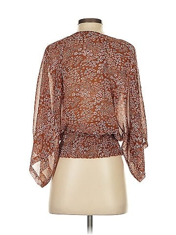 Lulus 3/4 Sleeve Blouse (view 2)