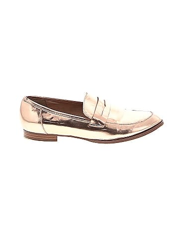 Restricted Shoes Flats (view 1)