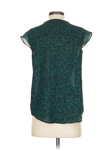 Fun2Fun Sleeveless Blouse (view 2)