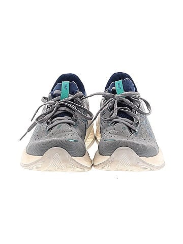 Asics Sneakers (view 2)