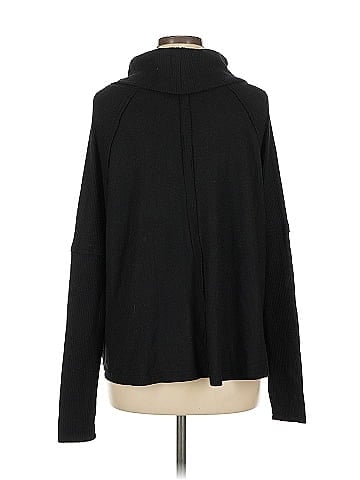 Evereve Turtleneck Sweater (view 2)