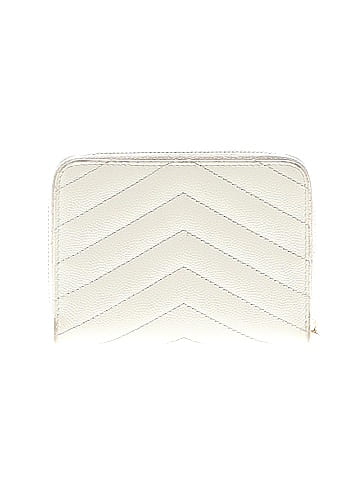Saint Laurent Grain De Poudre Leather Wallet (view 2)