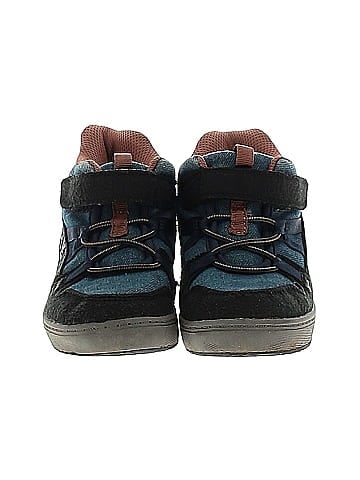 OshKosh B'gosh Sneakers (view 2)