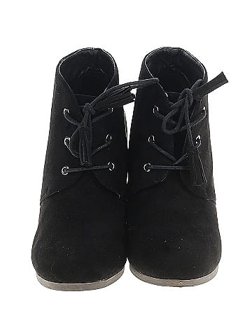 Journee Collection Ankle Boots (view 2)
