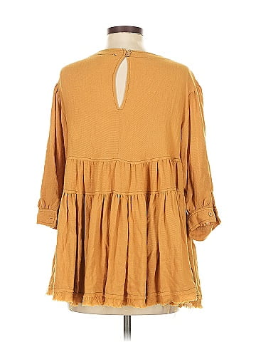 Entro 3/4 Sleeve Blouse (view 2)