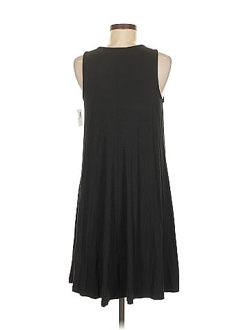 Old Navy Casual Dress (view 2)