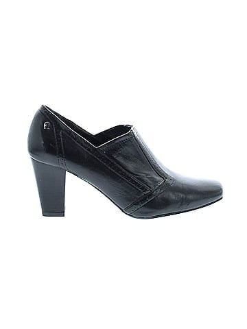 Etienne Aigner Heels (view 1)