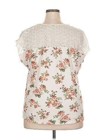 Bobbie Brooks Short Sleeve Blouse (view 2)