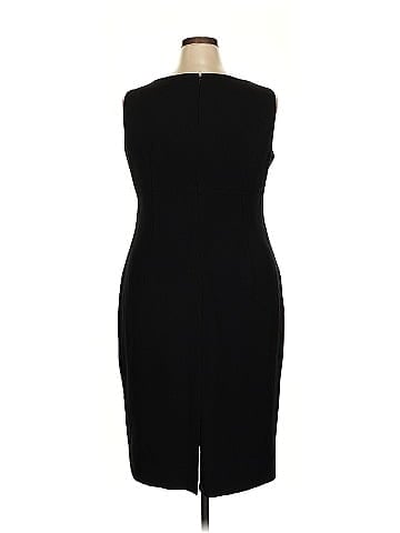 Le Suit Cocktail Dress (view 2)