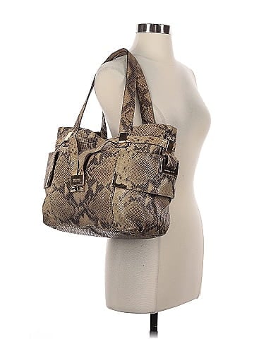 MICHAEL Michael Kors Leather Shoulder Bag (view 2)