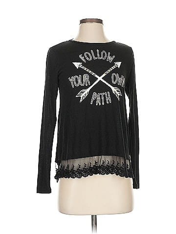 Jerry Leigh Apparel Long Sleeve Top (view 1)