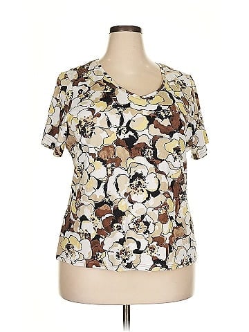 Karen Scott Short Sleeve T-Shirt (view 1)