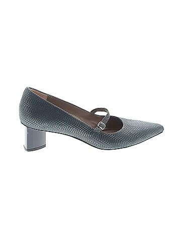Anyi Lu Heels (view 1)