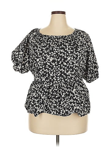 Old Navy Short Sleeve T-Shirt (view 1)