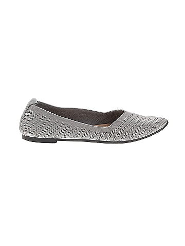 Unbranded Flats (view 1)