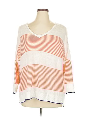 Old Navy Pullover Sweater (view 1)