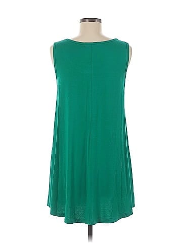 Larace Sleeveless T-Shirt (view 2)