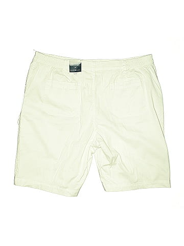 Karen Scott Cargo Shorts (view 2)