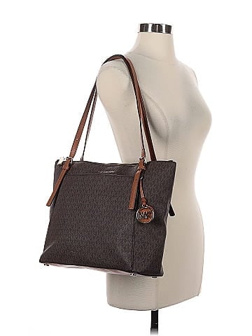 MICHAEL Michael Kors Shoulder Bag (view 2)