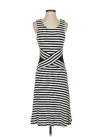Mossimo Casual Dress (view 1)