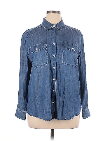 Chico's Long Sleeve Button-Down Shirt (view 1)