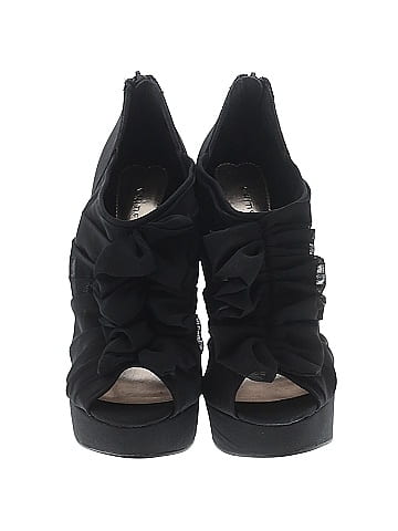 Chinese Laundry Heels (view 2)