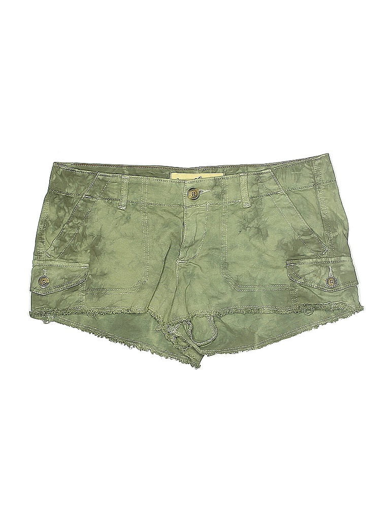 Click to view more detailed imagery on our partner's website Pre-owned Hollister Shorts In Green