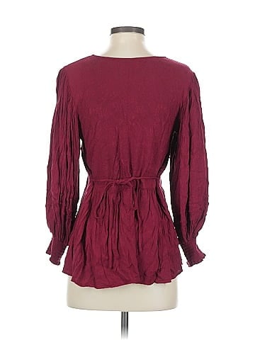 Maurices 3/4 Sleeve Top (view 2)