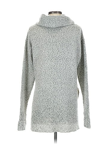RD Style Turtleneck Sweater (view 2)