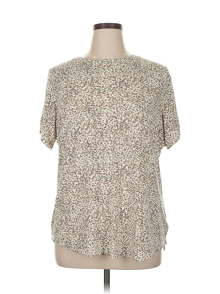 Pre-owned Old Navy Short Sleeve T-shirt In Brown