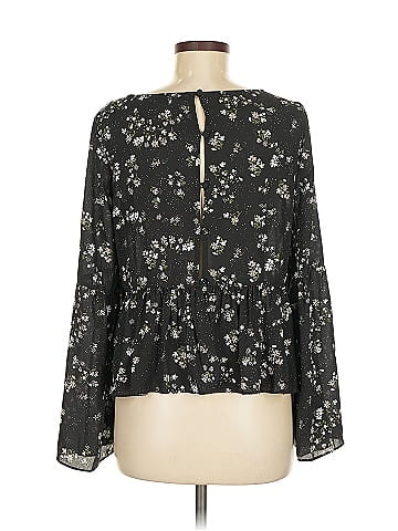 Cupcakes & Cashmere Long Sleeve Blouse (view 2)