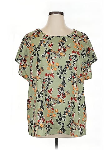 Emery Rose Short Sleeve Blouse (view 1)