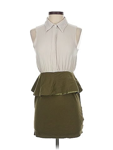 Alice + Olivia Casual Dress (view 1)